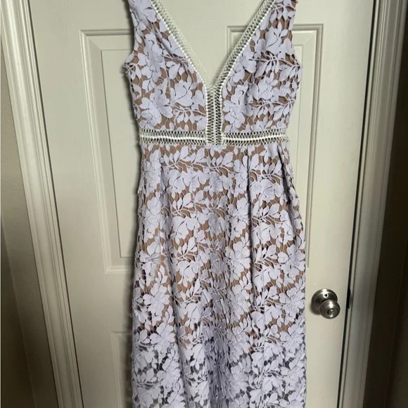sachin and babi light blue dress Self Portrait Pale Lilac Guipure Lace Sleeveless Midi Dress M Self-Portrait